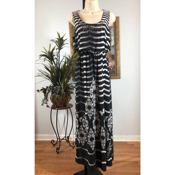 Style and Co Maxi Dress Womens PM Black White Sleeveless Striped Boho Print - Picture 2 of 9